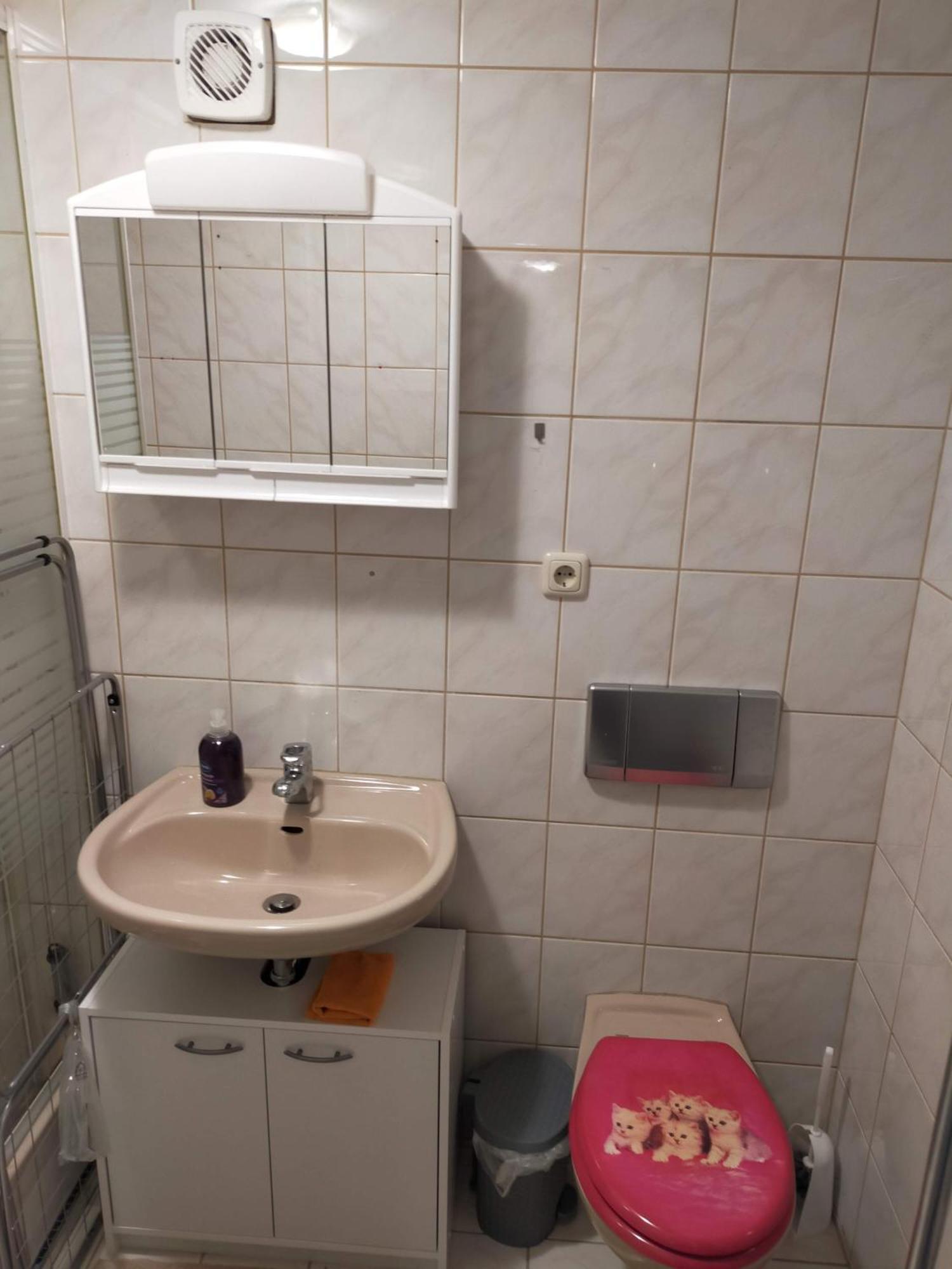 Flex Aparts - Grosse, Moeblierte Wohnung In Zwickau Mit 2 Zimmern Zewnętrze zdjęcie